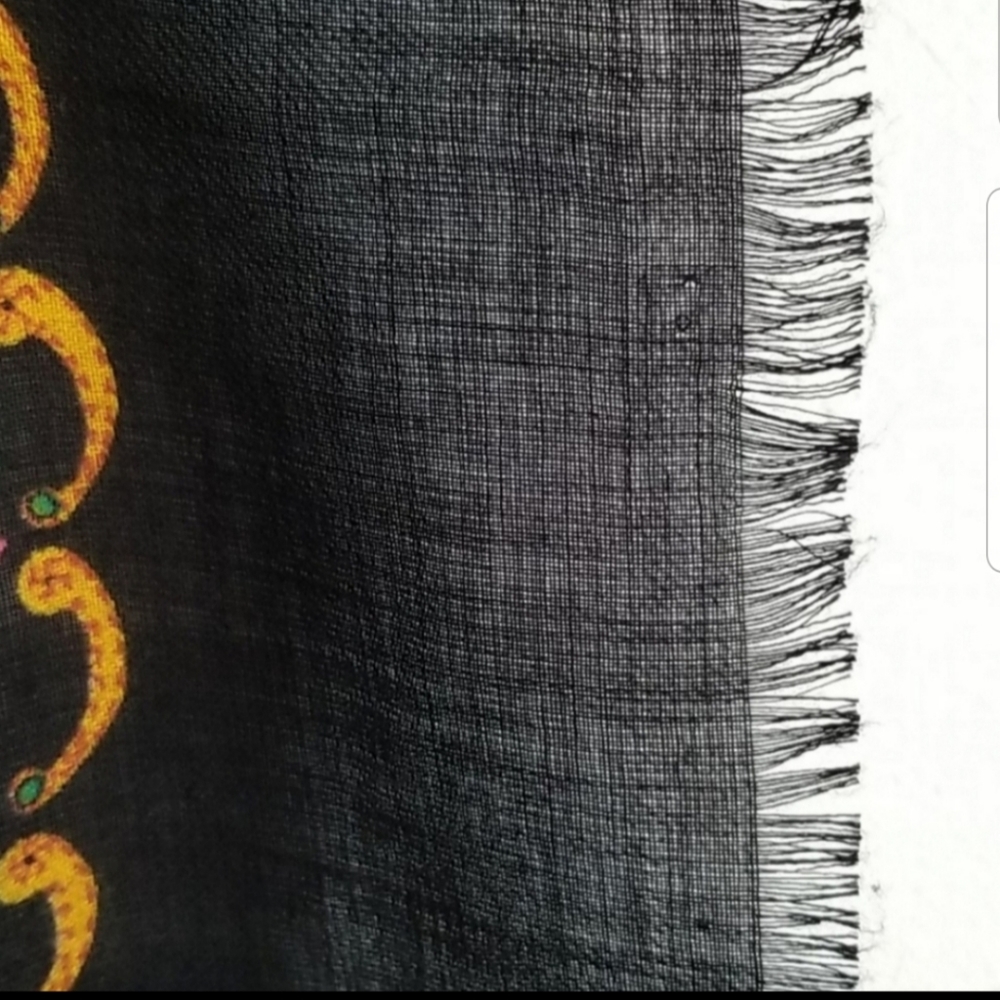 David Benjamin Vintage Floral Oversized Scarf - Picture 4 of 6